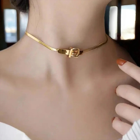 🆕️Buckle Choker Trendy Statement Necklace 18K Gold Plated Stainless Steel - Picture 10 of 15
